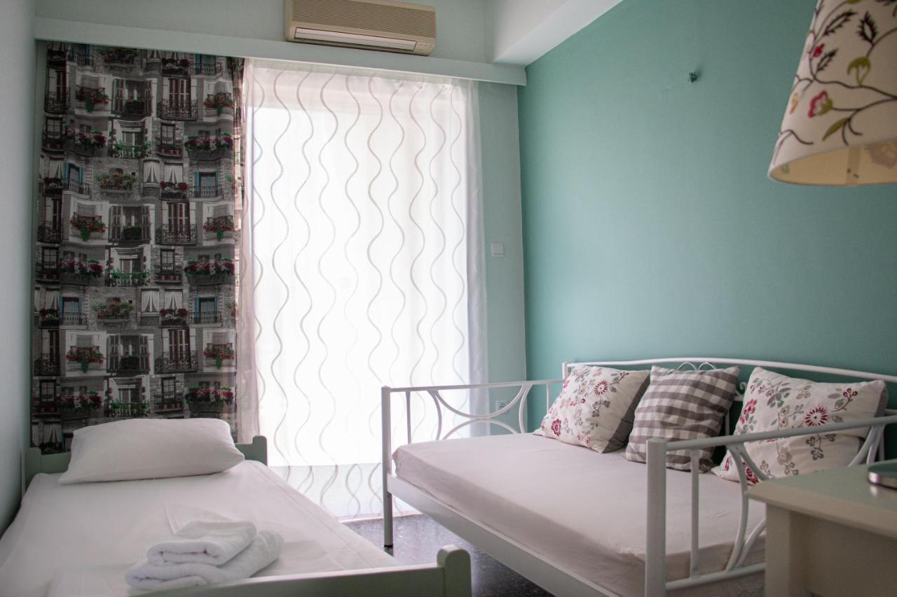 Helen Hotel Порос Экстерьер фото